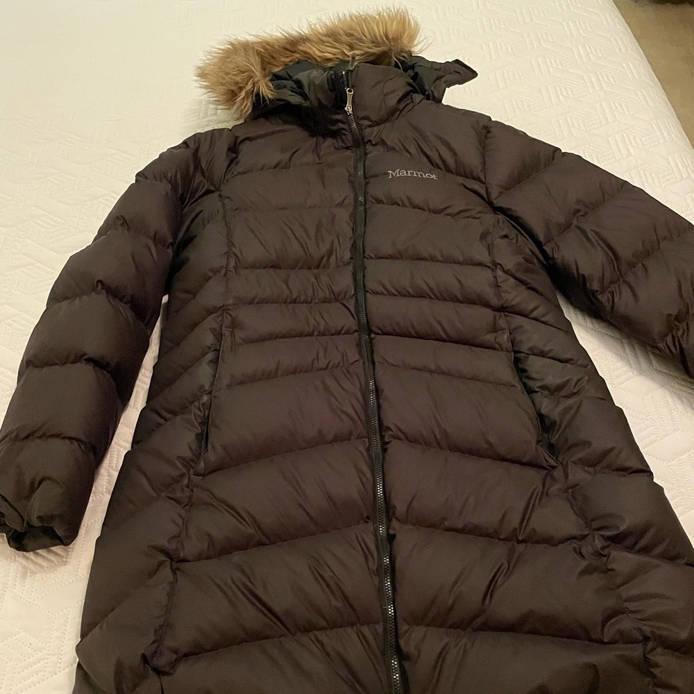 GUC Marmot Parka w/fur hood